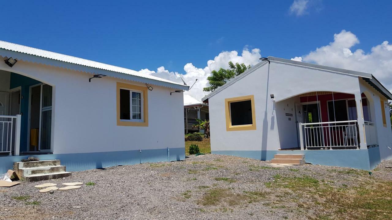 Planete Bleue Habitation Mes Desirs Villa Beaurenom ภายนอก รูปภาพ